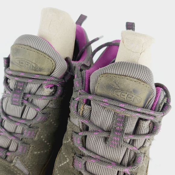 KEEN hiking walking shoes size 7.5" - Picture 7 of 14